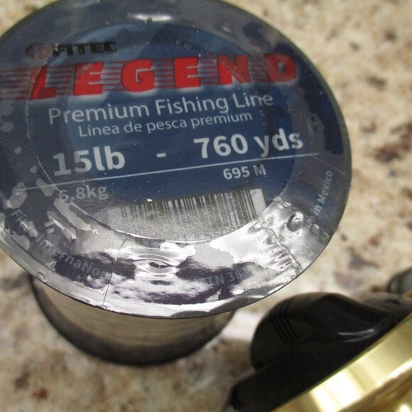 Okuma Diezel DZ-65 NEW Fishing Reel Plus Spool of 760 yds. of 15lb. Premium Line - Picture 2 of 6